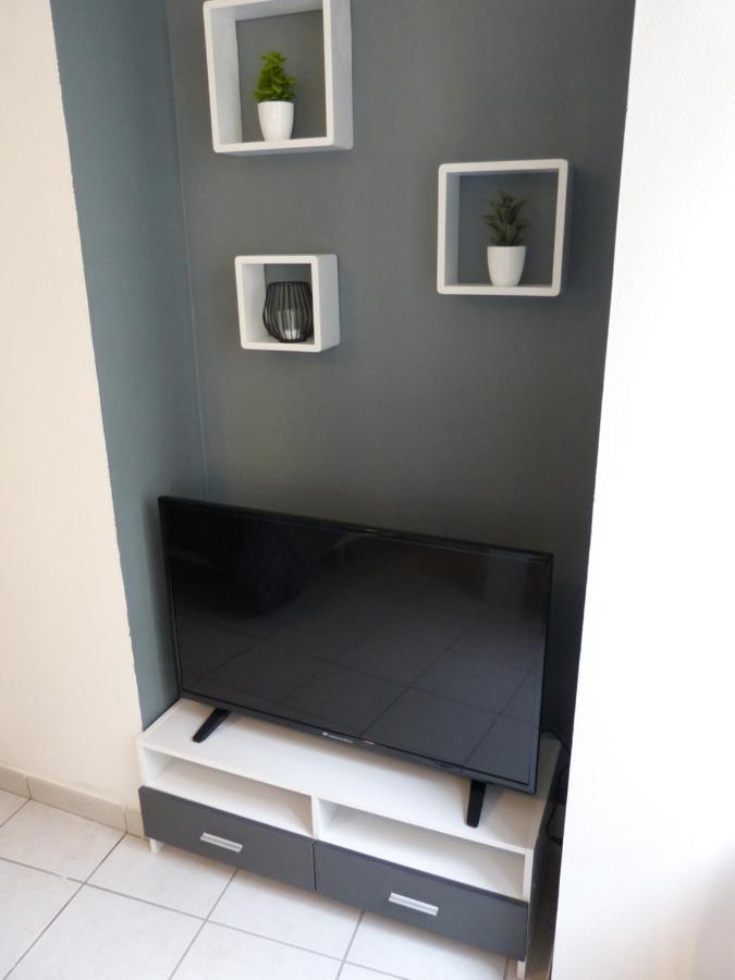 Appartement 1 Cherbourg Centre Avec Netflix Et Wifi Exterior foto